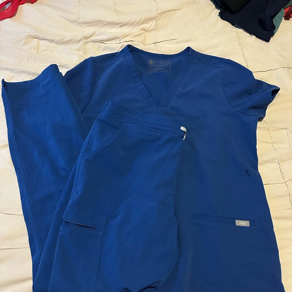 Figs Women's Royal Blue Scrub Pants and Top